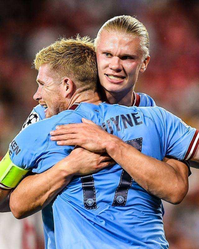 适应半局后全程压制！孙颖莎横扫米特兰姆！国乒5-1领先德国！（短暂磨合后全面掌控，孙颖莎横扫米特兰姆，国乒5比1领先德国）