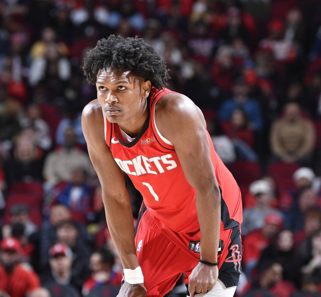 西甲战报：莫雷诺、奥卢瓦塞伊破门，黄潜2-1马略卡（西甲：黄潜2-1击退马略卡，莫雷诺与奥卢瓦塞伊建功）