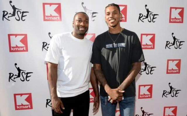 足球亚洲杯官方宣布采用新技术球衣，轻至68克（亚洲杯官宣启用新科技球衣，单件仅重68克）