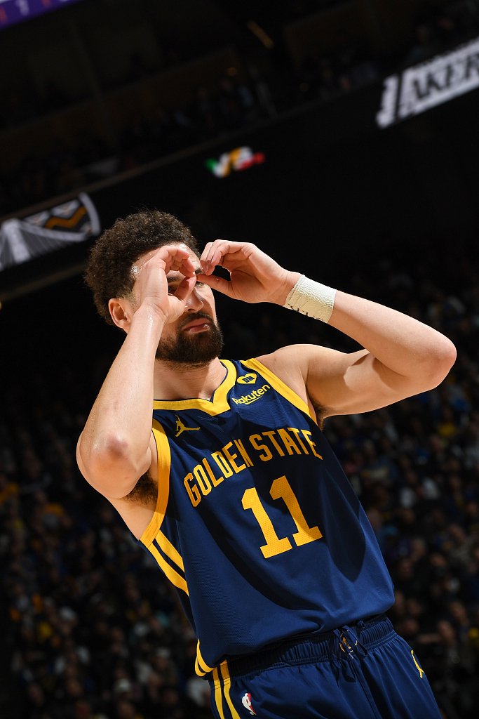 科莫2-0萨索洛连续12场不败，莫雷诺破门，尼科-帕斯献助攻（莫雷诺破门尼科-帕斯助攻，科莫2-0萨索洛豪取12场不败）