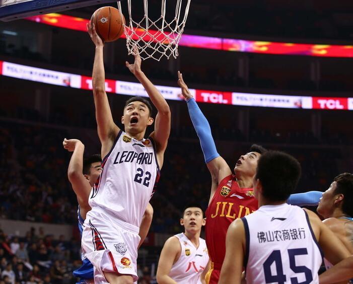 潇洒的突破 潇洒的突破